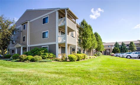 2 bedroom apartments for rent in warwick ri. Villa Del Rio Apartments - Warwick, RI | Apartments.com