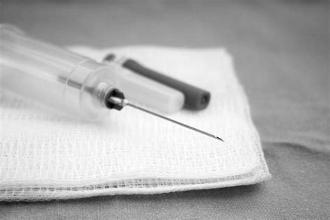 Exposed Hypodermic Needle Free Stock Photo - Public Domain Pictures