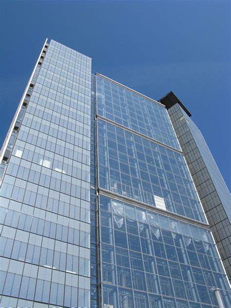 About the development of low carbon green building in malaysia and its significant to have the low carbon building is similar to the conventional green building system which promotes uses of green technology and green habits. Case Study: Manitoba Hydro Place, Winnipeg, Canada ...