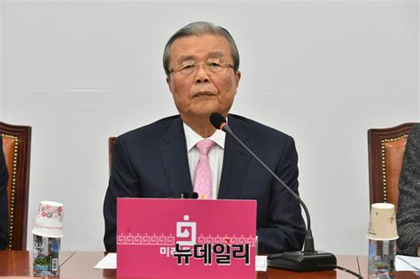 그룹섹스 중국 엄청 유명한 이쁜섹녀 강추야동 2 n새글. 중국 텐진항서 대형 폭발사고…'징진지 프로젝트'는? | Save Internet ...