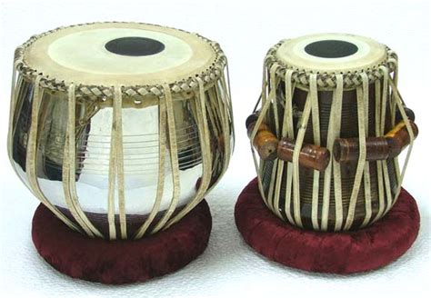 Alat muzik tradisional india string instruments chordophones. Tahun 6 Bahasa Malaysia :Seni Tradisi Kebanggaan Kita ...