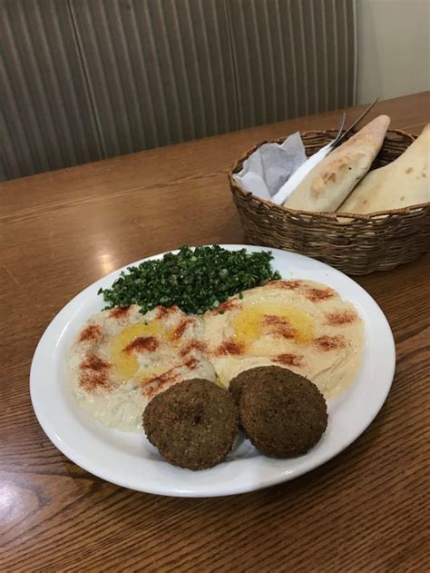 I Ate Falafel Tabbouleh Baba Ghanoush Hummus And Iraqi Bread
