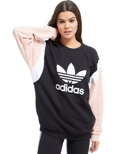 With a fantastic range of women's clothing to choose from, you can create just the wardrobe you've always wanted. adidas Originals Colour Block Crew Sweatshirt | JD Sports ...