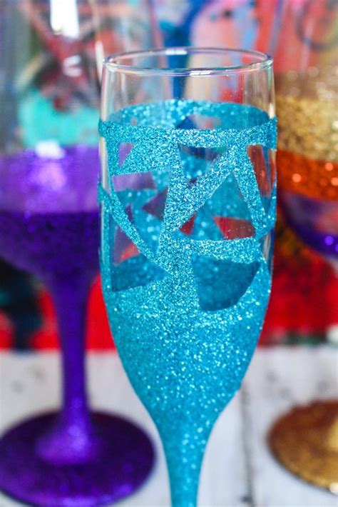 how to make diy glitter wine glasses and project ideas kit kraft in 2020 glitter wine glasses