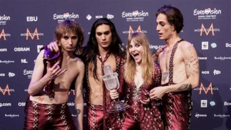 Flamboyant lead singer damiano david will have the drugs test after going back to italy sander we are aware of the speculation surrounding the video clip of the italian winners of the eurovision song contest in the green room last night. Maneskin | Latest News on Maneskin | Breaking Stories and ...