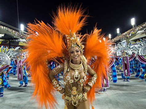 en images carnaval de rio la fête bat son plein malgré le virus zika