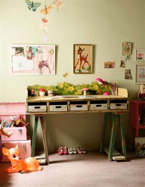 Kinderzimmer schreibtisch pricenta in weiß. Schreibtische für Kinderzimmer | Schreibtisch aus paletten ...