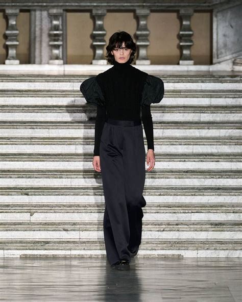 Sfilata Max Mara Resort 2024 Look Foto 4 Amica