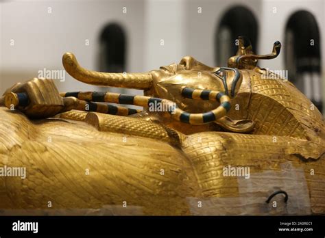 Gilded Coffin Of King Tutankhamun Hi Res Stock Photography And Images