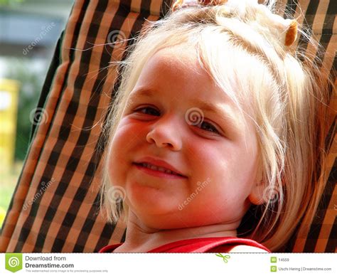 Menina, sorrindo imagem de stock. Imagem de verão, cadeiras - 14559