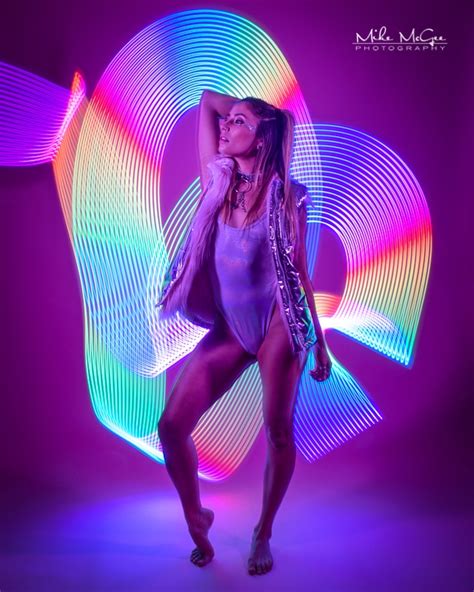 Hypercolor Extreme Colors And Artistic Portraits Mike Mcgee Photography