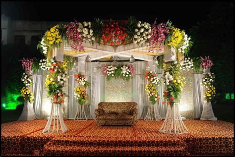 Gorgeous Wedding Party Decorating Ideas On A Budget Wedding Stage Decorations Stage