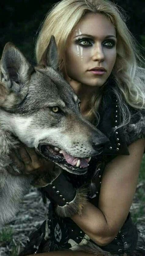 Pin By 🍃🌹 Linda 🌹🍃 🍃🌹langarica On Lobo Wolves And Women Warrior