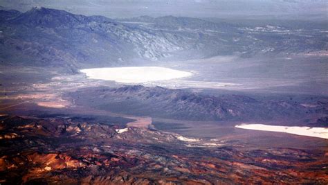Groom Lake The Dry Salt Lake Of Nevada