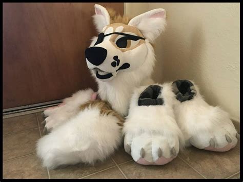 Pin By Stacy Pierce On Furrys Uwu Fursuit Paws Furry Suit Furry Art