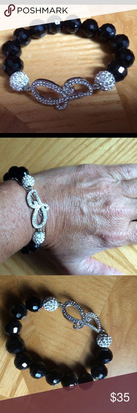 Beaded bracelet with letter J This bracelet is adorable. Real statement
