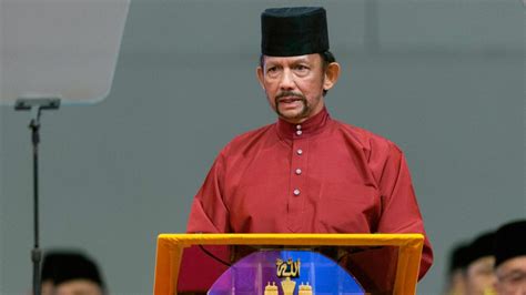 aberdeen university to rule on sultan of brunei s honorary degree