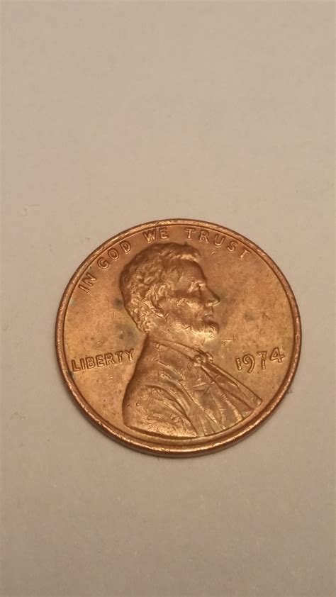 Gold Yellowish 1974 Penny — Collectors Universe