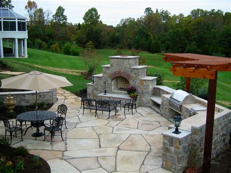 Backyard Patio Ideas For Making The Outdoor More