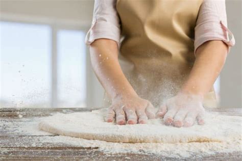 It doesn't matter what kind of recipe you're using. Does Refrigerated Pizza Dough Go Bad Quickly? - Amazing ...