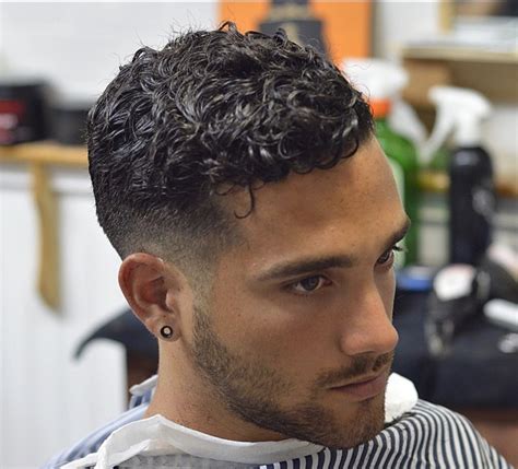 Short hair does not mean you're short of options. Taper Fade: 13 High and Low Taper Fade Haircuts for Men of ...