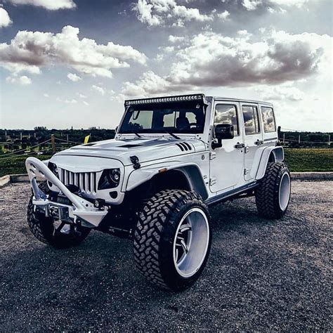 Reposting Jeep Wrangler Hollywoodjk That Is One Amazing Lookin