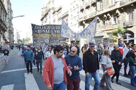 Dos de 58 y 75 años, en la provincia de chaco; Paro y movilización a Caba y Casa de la Provincia de ...
