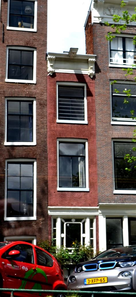 Sie suchen nach einer eigentumswohnung in amsterdam? das schmalste Haus in Amsterdam Foto & Bild | architektur ...