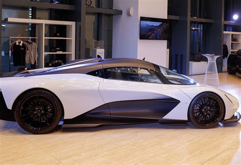Top 10 Supercars 2021 Aston Martin Valhalla - Aston Martin ...