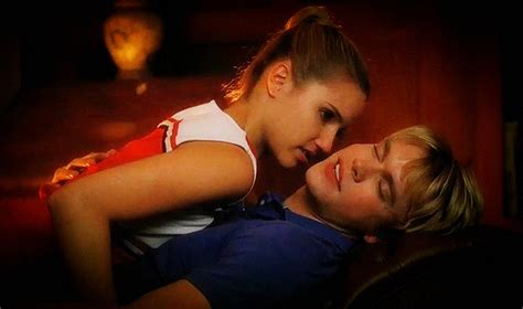 Never Been Kissed Glee Tv Show Wiki Fandom