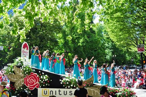 2015 Portland Rose Festival Glimpses Of Grand Floral Parade Through My