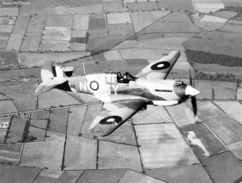 Curtiss Tomahawk Mk Iib Ak162 Sy N Of No 613 Squadron Raf England