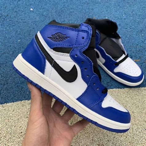 Submitted 6 days ago by joojinh0. Kid Air Jordans Shoes Jordan 1 Sneakers Kids Sizes For Sale