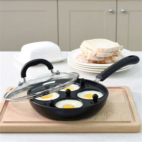 Egg Poacher Kit 4 Cups Egg Rings Poachers And Boilers From Procook