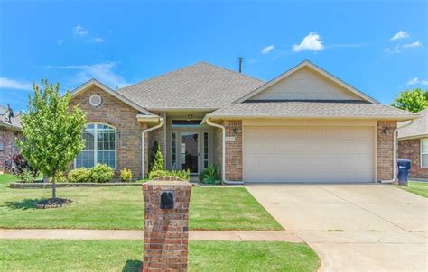 9008 Shady Grove Rd Moore Ok 73160 Mls 875308 Redfin