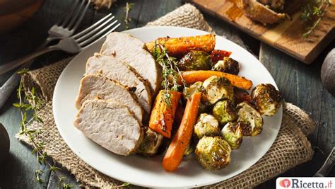 650 gr di lonza di maiale. Ricetta Lonza al forno - Consigli e Ingredienti | Ricetta.it