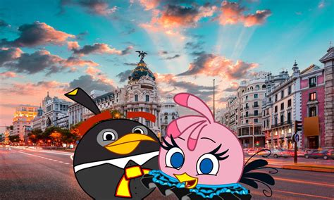 Stella Y Bomb En La Ciudad De Mexico Angry Birds By Fanvideogames On