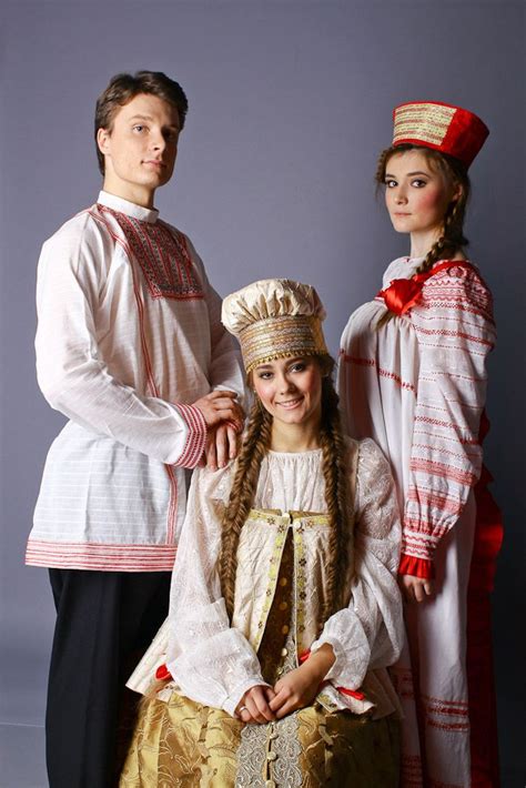 Русские национальные костюмы только 90 фото