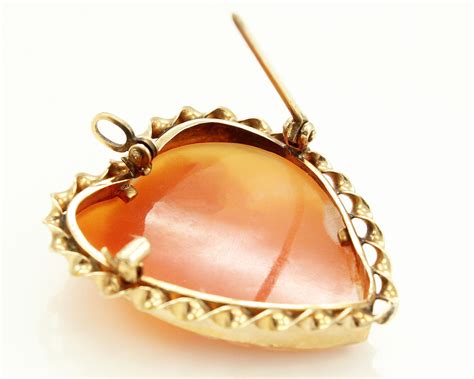 Heart Shaped Cameo Brooch Pendant Vintage 10k Rosy Yellow Gold Hand