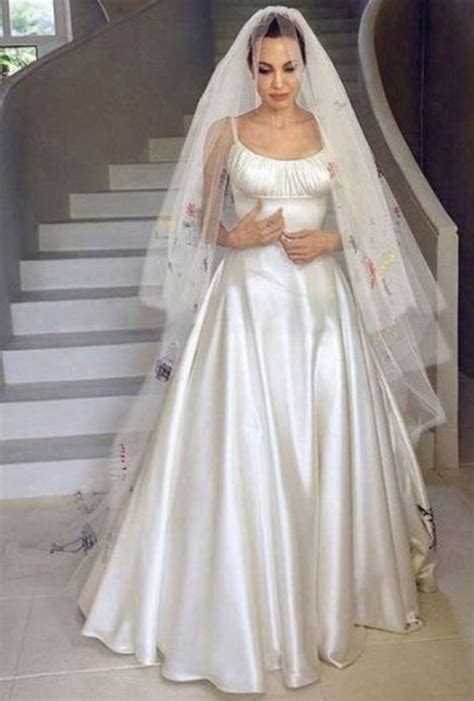 Https://tommynaija.com/wedding/about Angelina Jolie Wedding Dress
