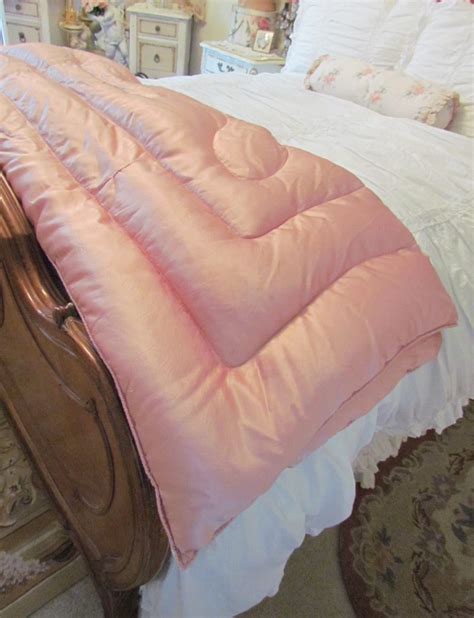 Vintage Pink Silk Satin Eiderdown Quilt Comforter Bedspread