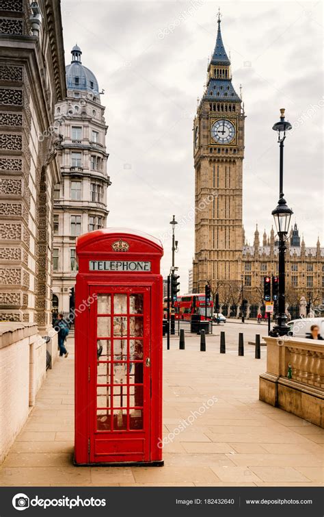 Red Telephone Booth London Stock Photo By ©euregiocontent 182432640