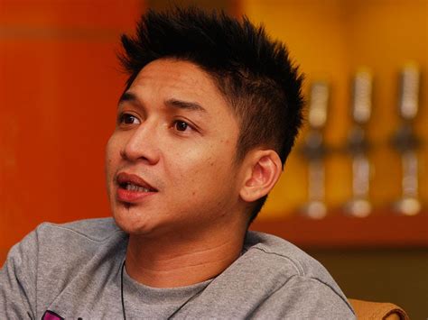 Kumpulan lagu terbaik ungu dari masa ke masa. Vahre: Biodata dan Biografi Pasha Ungu