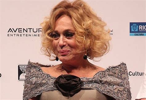 Susana vieira adlı sanatçının yeni parçalarını, albümlerini gün. Susana Vieira será líder comunitária na próxima novela das ...