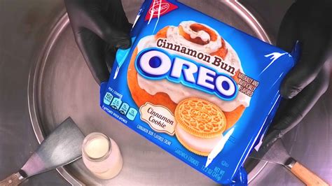 How to roll ice cream into a spiral? Oreo Cinnamon Bun - Ice Cream Rolls | how to make Ice ...