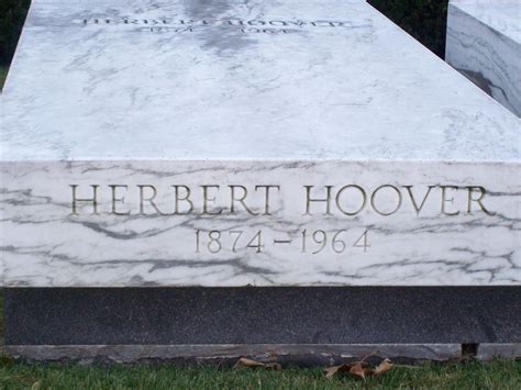 Herbert Hoovers Grave In Iowa Near His Birthplace Famous