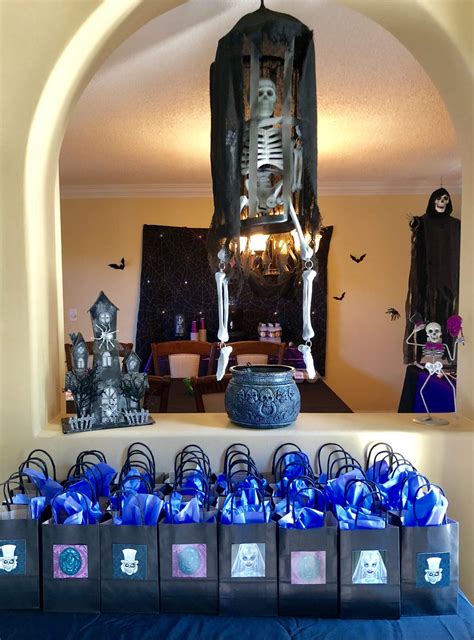 Disneys The Haunted Mansion Halloween Party Ideas Photo 6 Of 21