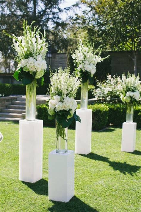 Chic California Wedding At The Greystone Mansion Modwedding Floral