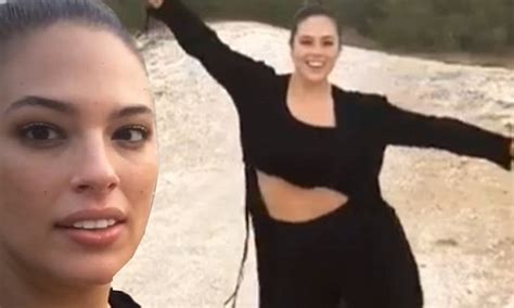 ashley graham and husband justin ervin pose see wildlife on safari in africa daily mail online