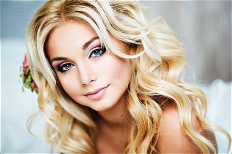 Katarina Pudar Long Curls Blonde Russian Models